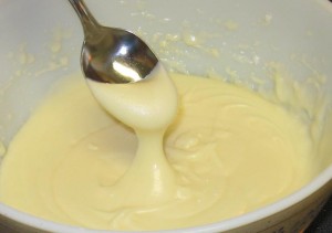 vanilla buttercream frosting for brownies